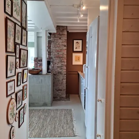 Koselig Leilighet Midt I Sentrum Διαμέρισμα *