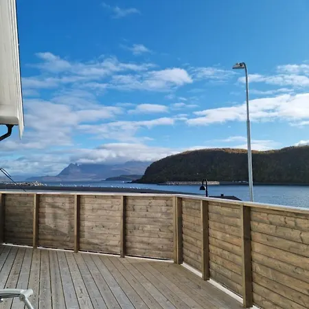 Διαμέρισμα Koselig Leilighet Midt I Sentrum